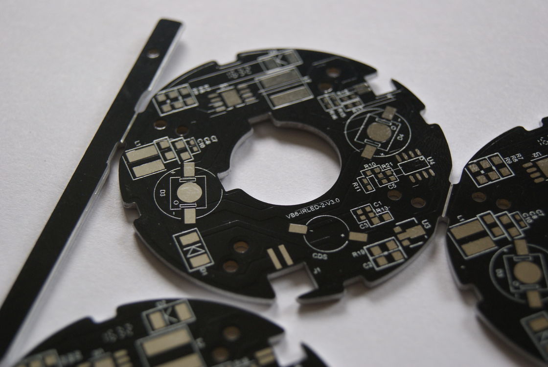 Voltage IMS PCB Board 3KV Resistenza superficiale personalizzata Finitura 0.6-6.0MM