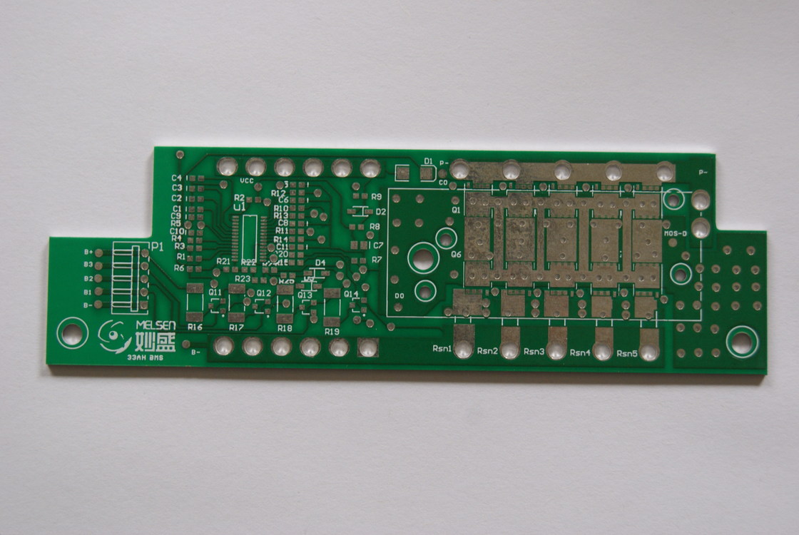 Base in alluminio PCB IMS con finitura HASL e ponte serigrafico minimo di 0,1 mm e controllo dell'impedenza