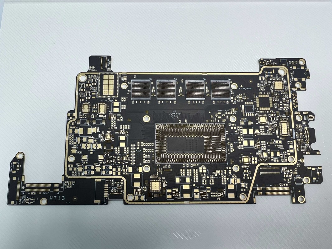 Scheda modello ad alta densità con spessore rame finito da 1oz con miglioramento superficiale placcato in argento a immersione