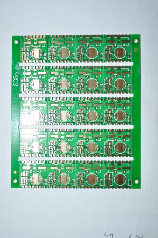 Tavola stampata a doppio lato versatile con spessore di 1,6 mm e min. foro di rame di 0,2 mm